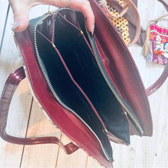 VTG CARPET HANDBAG CANVAS FLORAL RED LEATHER - Picture 4 of 12